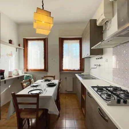 2 Parcheggio Privato - Wifi- Giardino
